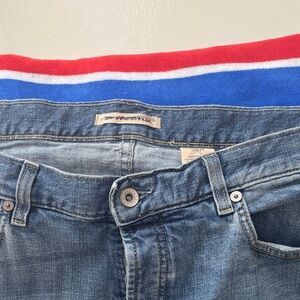 Men's Blue Jeans John Varvatos size 36R 32L no rips or stains never worn.